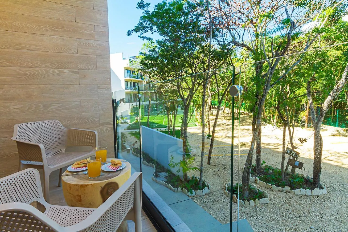 Sunny, Spacious & Amazing Amenities Tulum 0*,  Messico